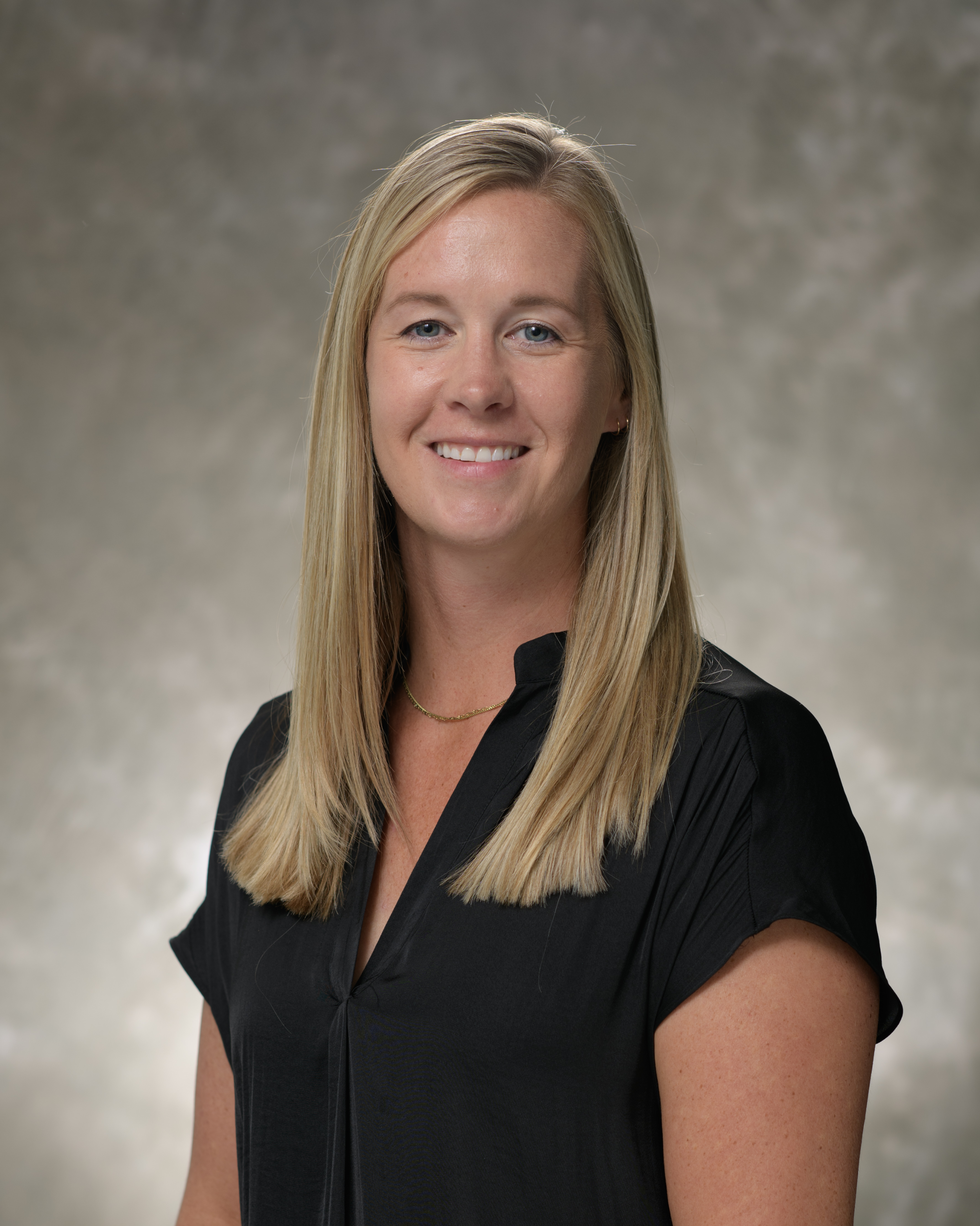 Malinda Carlisle's directory photo.